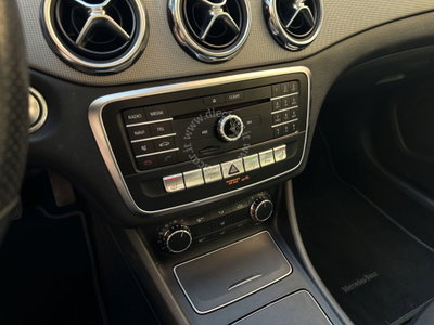 Mercedes-Benz GLA SUV 180 Sport (16)