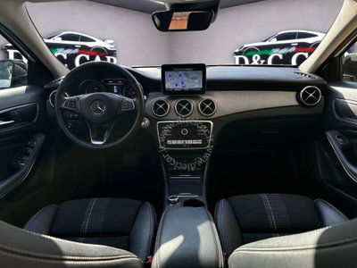 Mercedes-Benz GLA SUV 180 Sport (9)