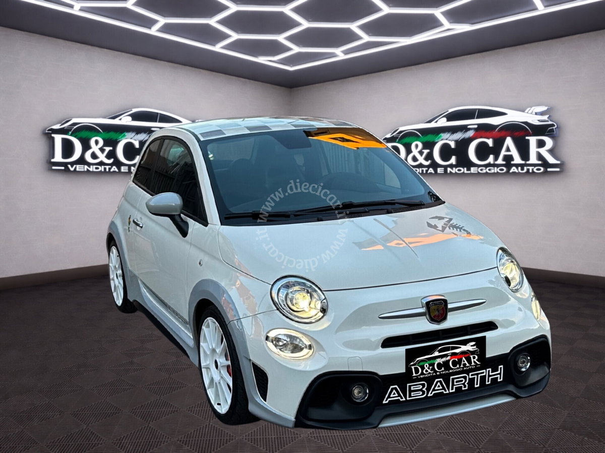 Abarth 695 1.4 t-jet 180cv (2)