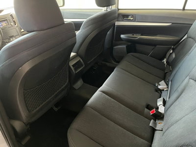 Subaru Outback 2.0D CVT Exclusive (12)