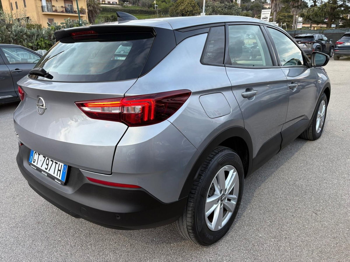 Opel Grandland X 1.5 diesel Ecotec Start&Stop Ultimate (4)