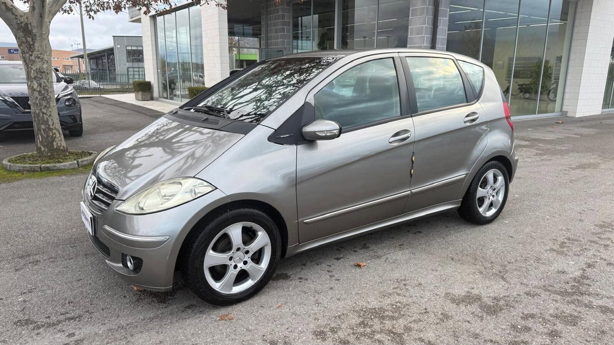 Mercedes-Benz Classe A 180 CDI Avantgarde (2)