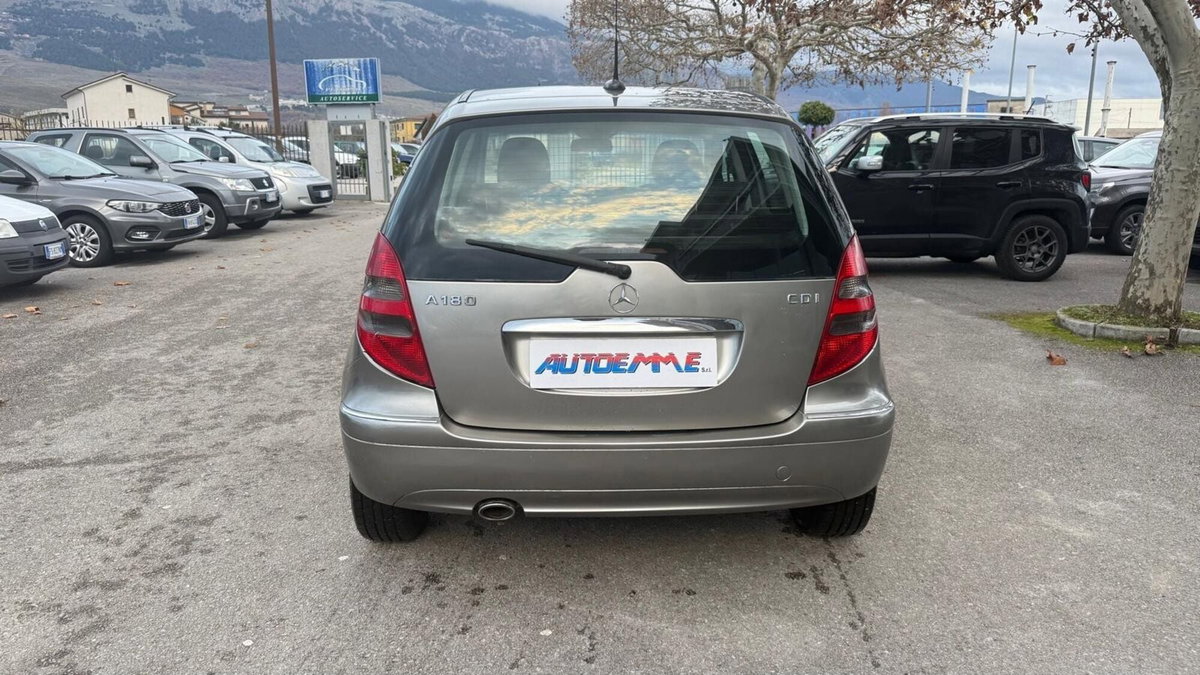 Mercedes-Benz Classe A 180 CDI Avantgarde (6)