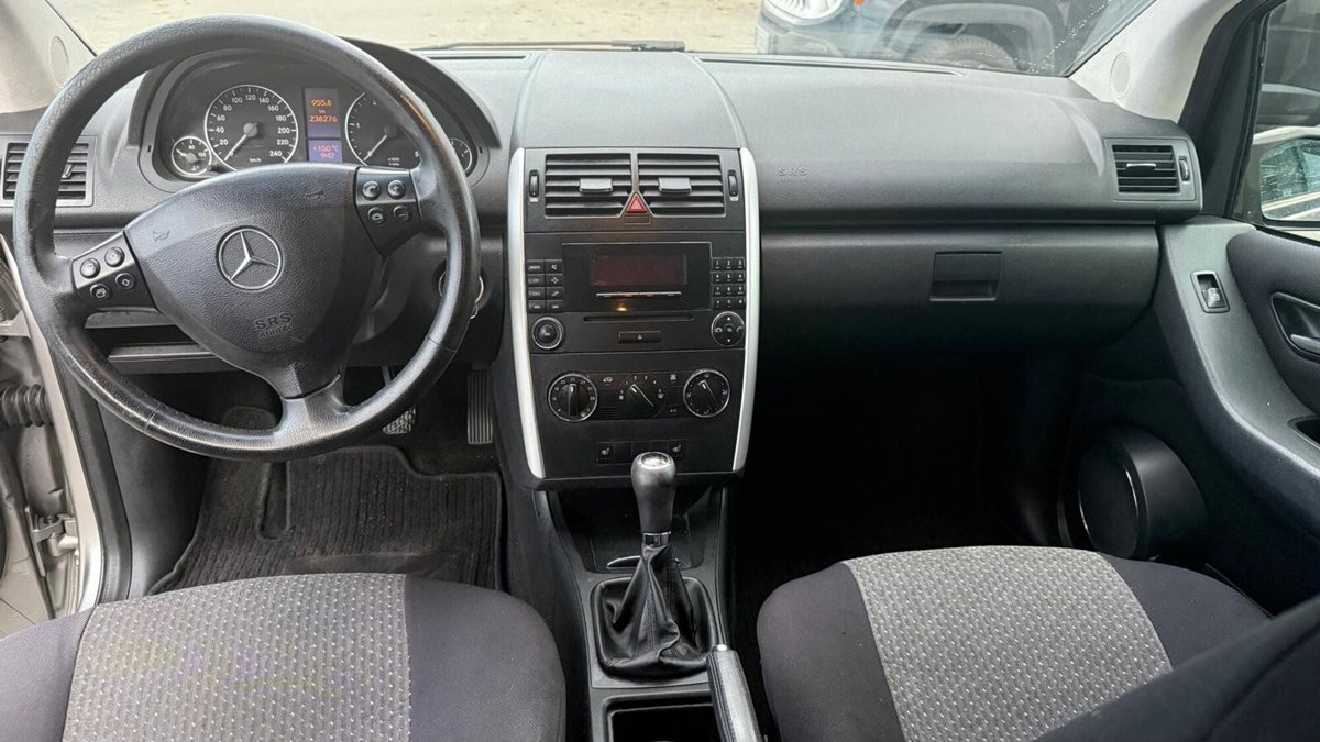 Mercedes-Benz Classe A 180 CDI Avantgarde (8)
