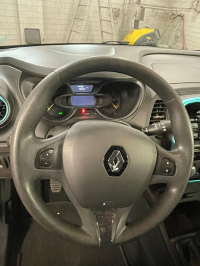 Renault Captur 0.9 TCe 12V 90 CV Start&Stop Zen (5)
