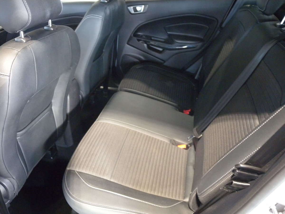 Ford EcoSport 1.0 EcoBoost 125 CV Titanium (6)