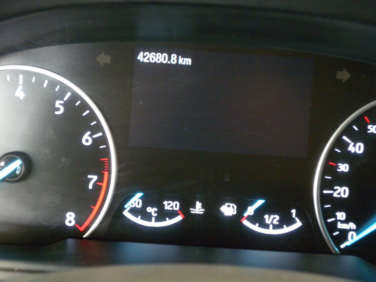 Ford EcoSport 1.0 EcoBoost 125 CV Titanium (8)