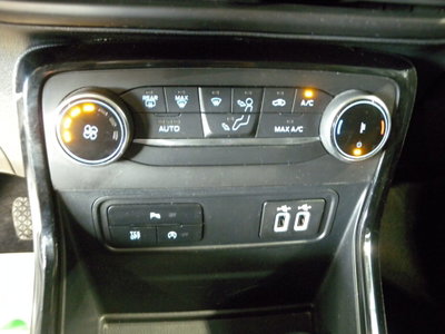 Ford EcoSport 1.0 EcoBoost 125 CV Titanium (9)