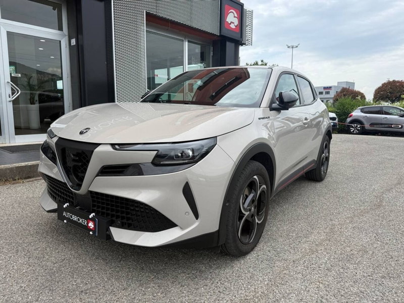 Alfa Romeo Junior 1.2 ibrida Sport Speciale 145cv edct6