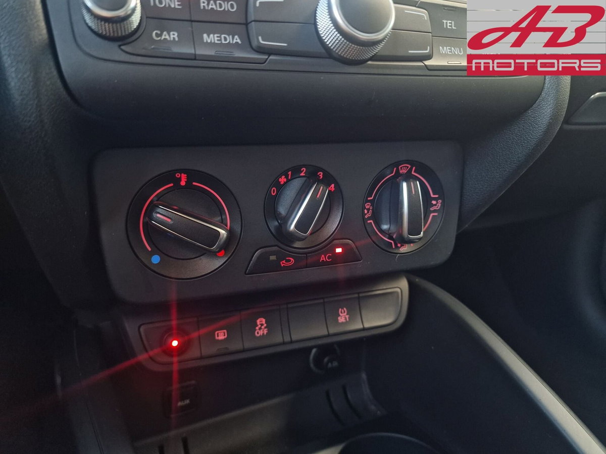 Audi A1 Sportback 1.2 TFSI S line edition (17)