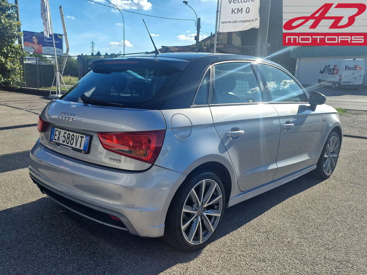 Audi A1 Sportback 1.2 TFSI S line edition (5)