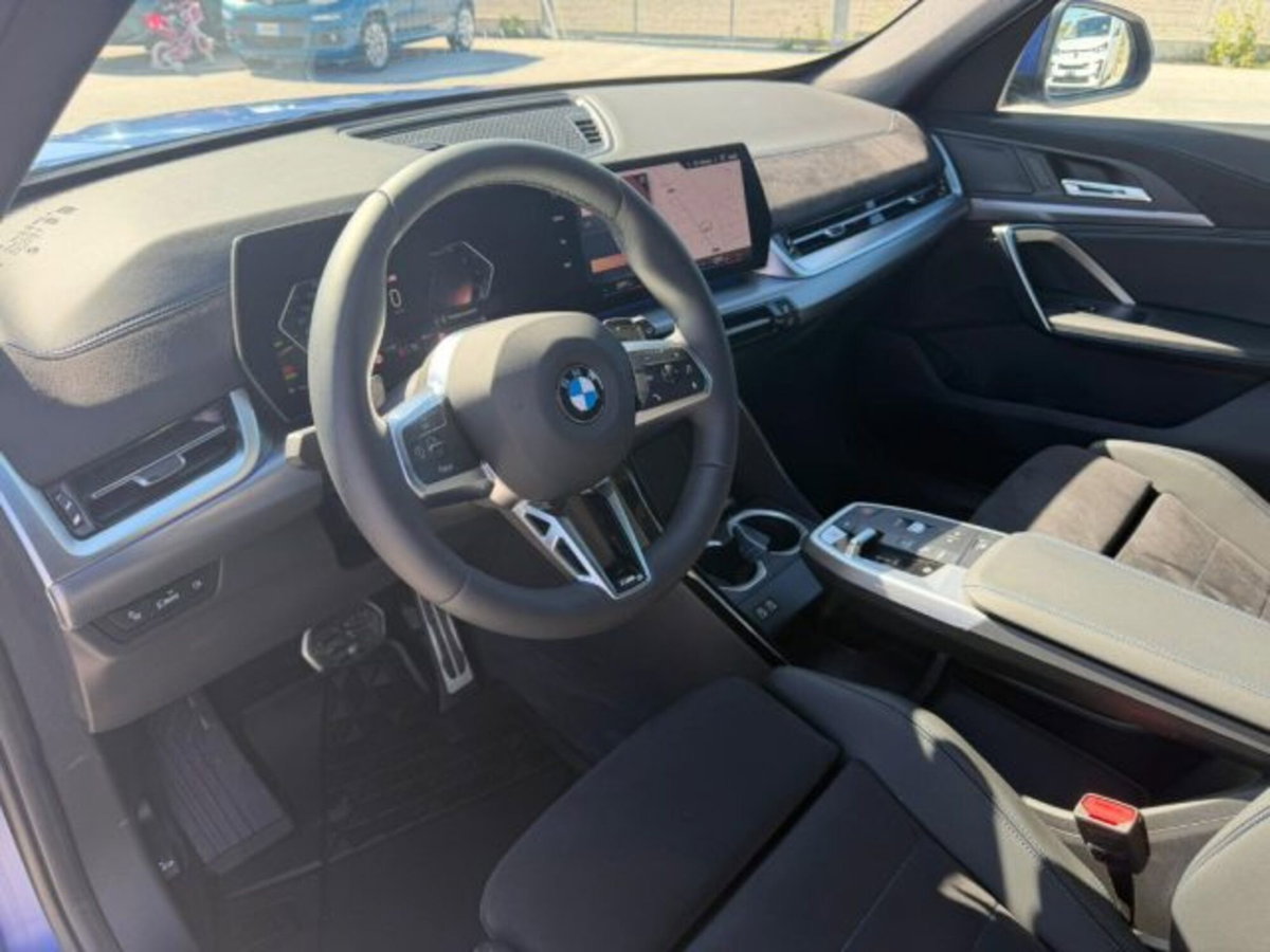 BMW X1 sDrive 18d Msport (11)