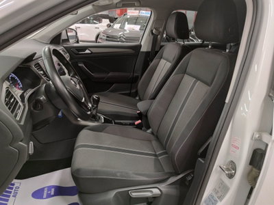 Volkswagen T-Roc 1.0 tsi Style 115cv (13)
