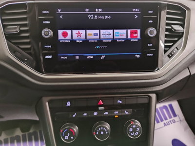 Volkswagen T-Roc 1.0 tsi Style 115cv (16)