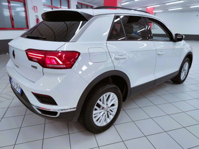 Volkswagen T-Roc 1.0 tsi Style 115cv (4)