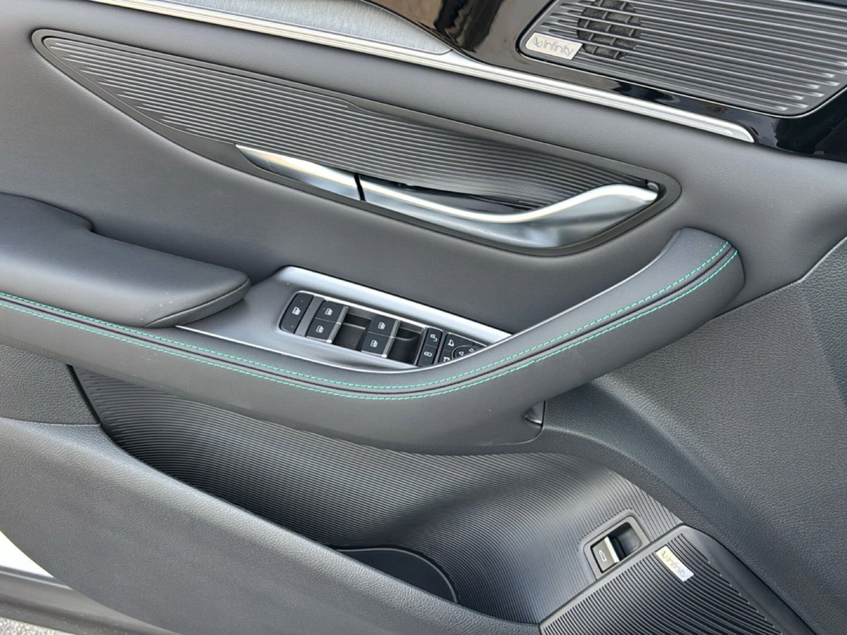 Byd Seal U 71,8 kWh Comfort (18)