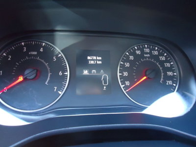 Dacia Sandero Stepway 1.0 TCe 90 CV Comfort (14)
