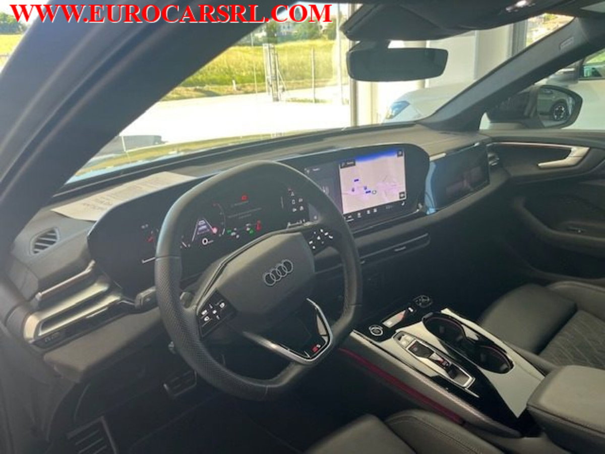 Audi A5 Avant 2.0 tdi mhev+ S line edition 204cv s-tronic (16)