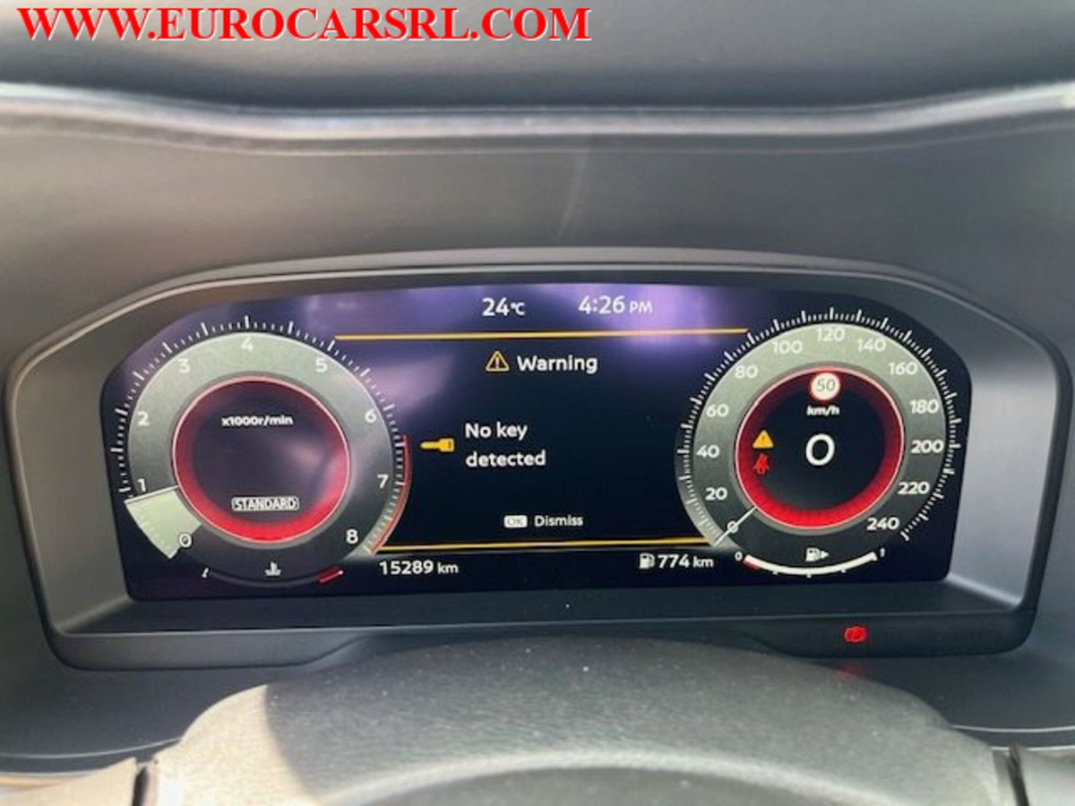 Nissan Juke 1.0 dig-t N-Connecta 114cv (15)
