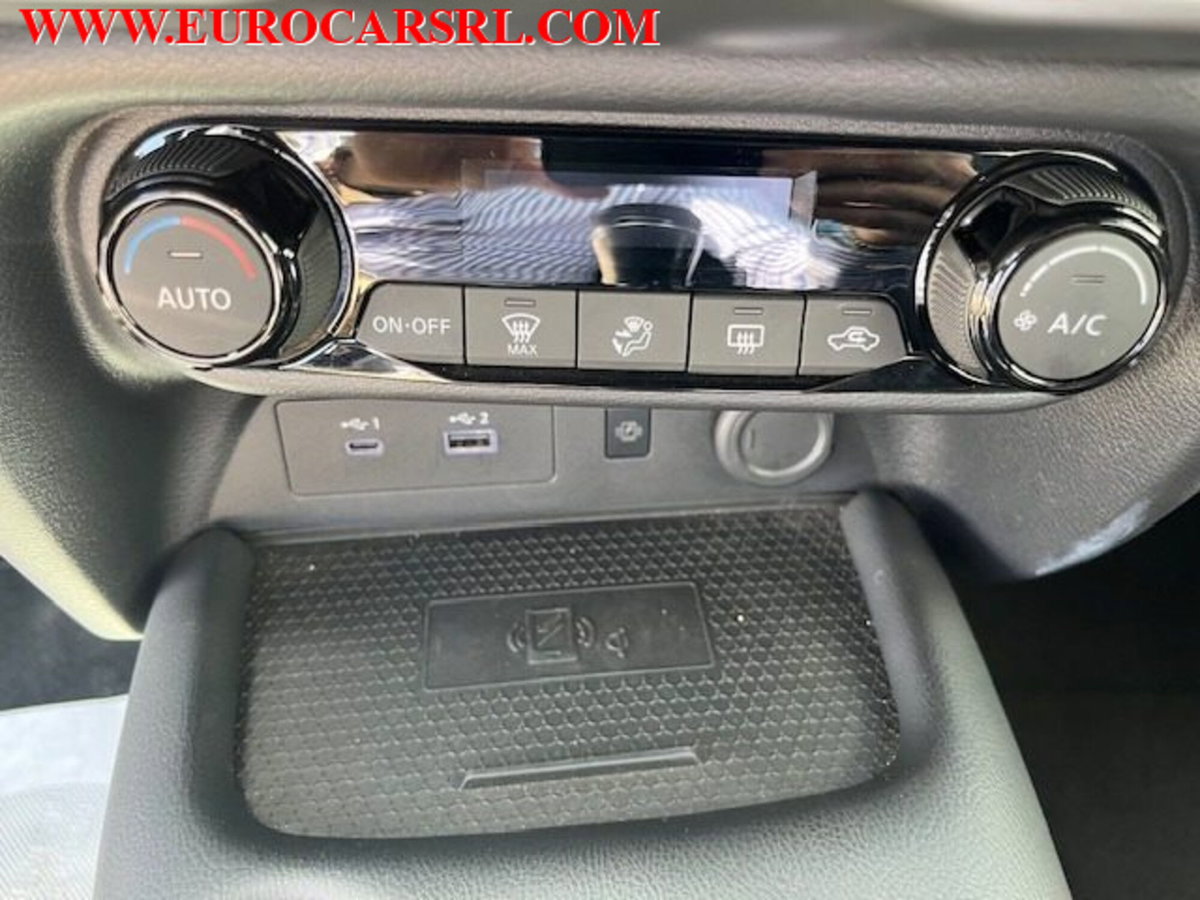 Nissan Juke 1.0 dig-t N-Connecta 114cv (18)