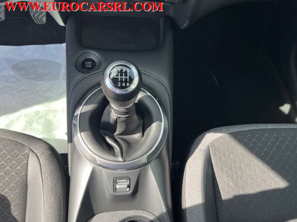 Nissan Juke 1.0 dig-t N-Connecta 114cv (20)