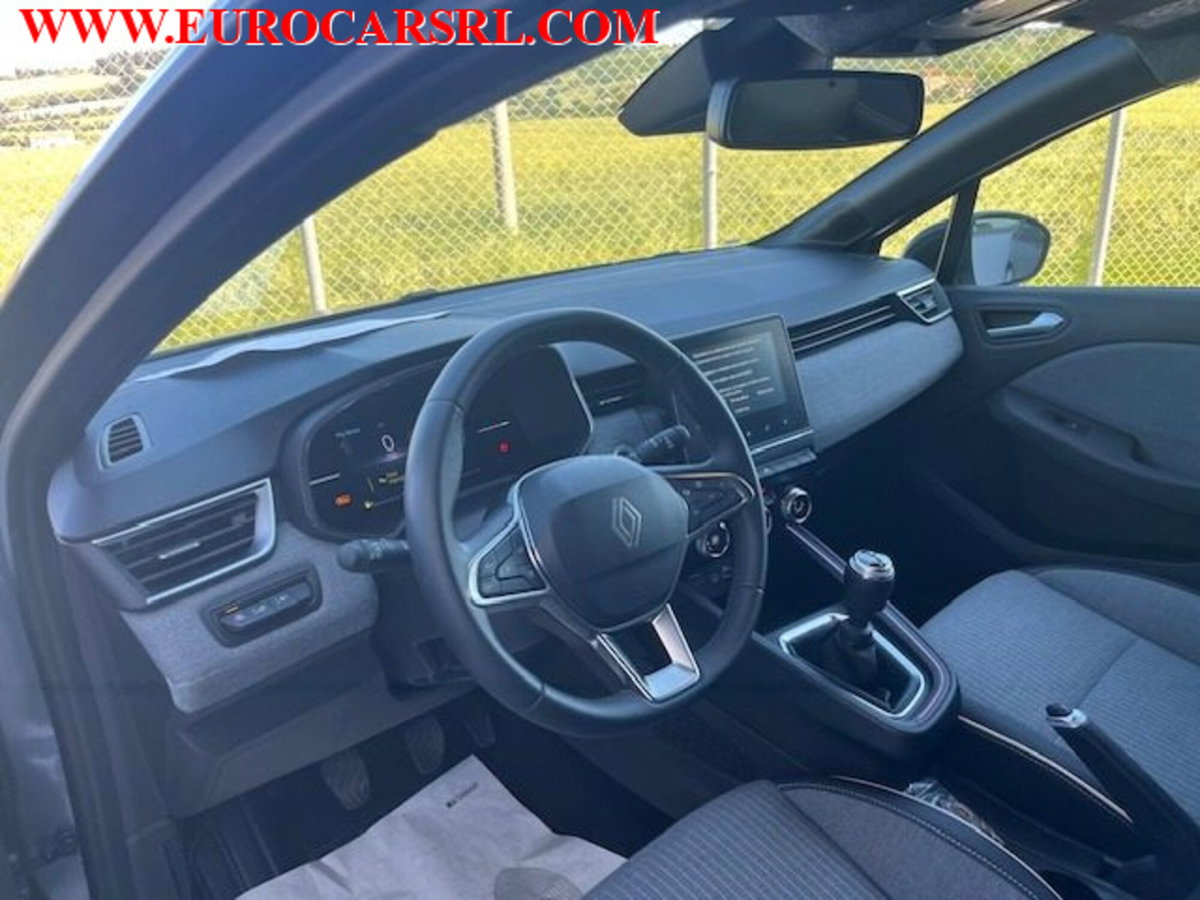 Renault Clio TCe 90 CV 5 porte Techno (12)