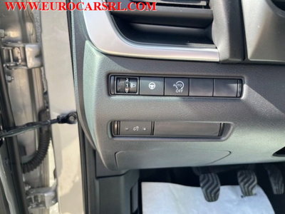 Nissan Qashqai 1.3 mhev N-Connecta 2wd 140cv (12)