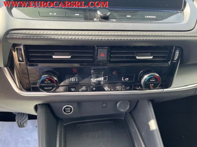 Nissan Qashqai 1.3 mhev N-Connecta 2wd 140cv (16)