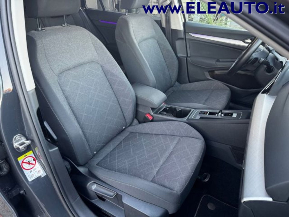 Volkswagen Golf Variant 2.0 tdi Life 150cv dsg (15)