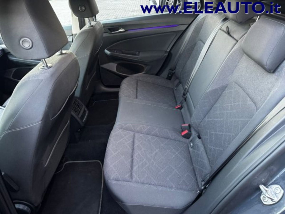 Volkswagen Golf Variant 2.0 tdi Life 150cv dsg (16)