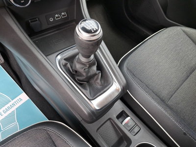 Renault Captur 1.0 tce Techno 90cv (12)