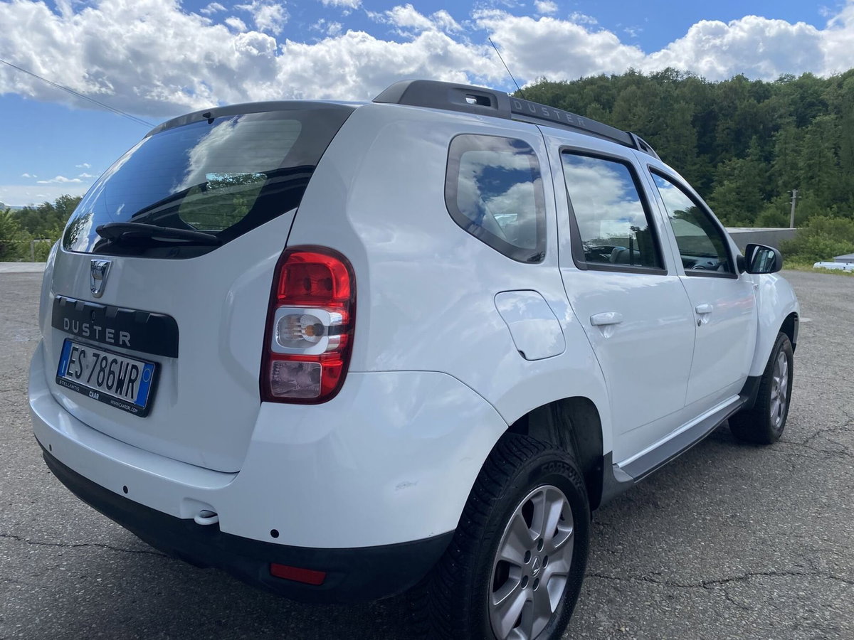 Dacia Duster 1.6 110CV 4x2 GPL Lauréate (10)