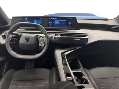 Peugeot 5008 1.2 hybrid Allure 145cv e-dcs6 (4)