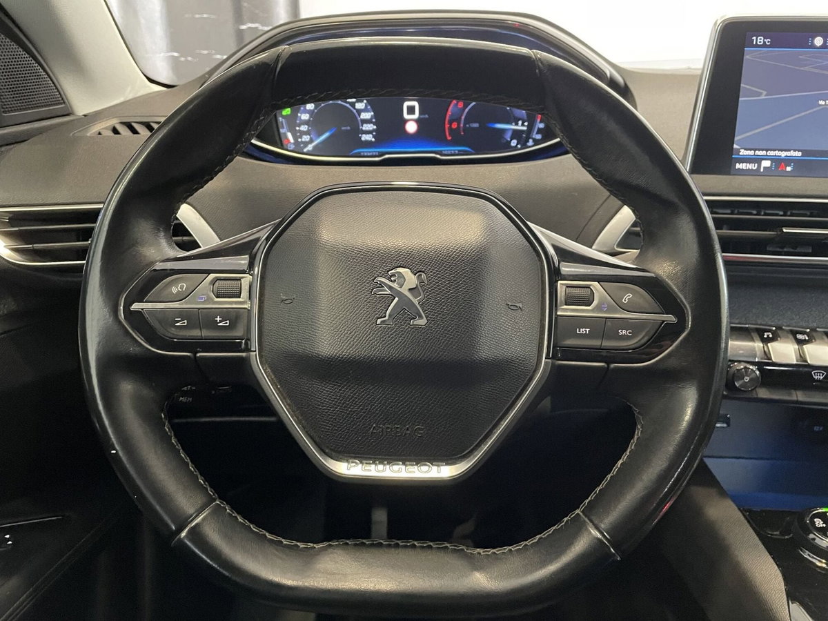 Peugeot 3008 BlueHDi 130 S&S EAT8 Allure Pack (10)