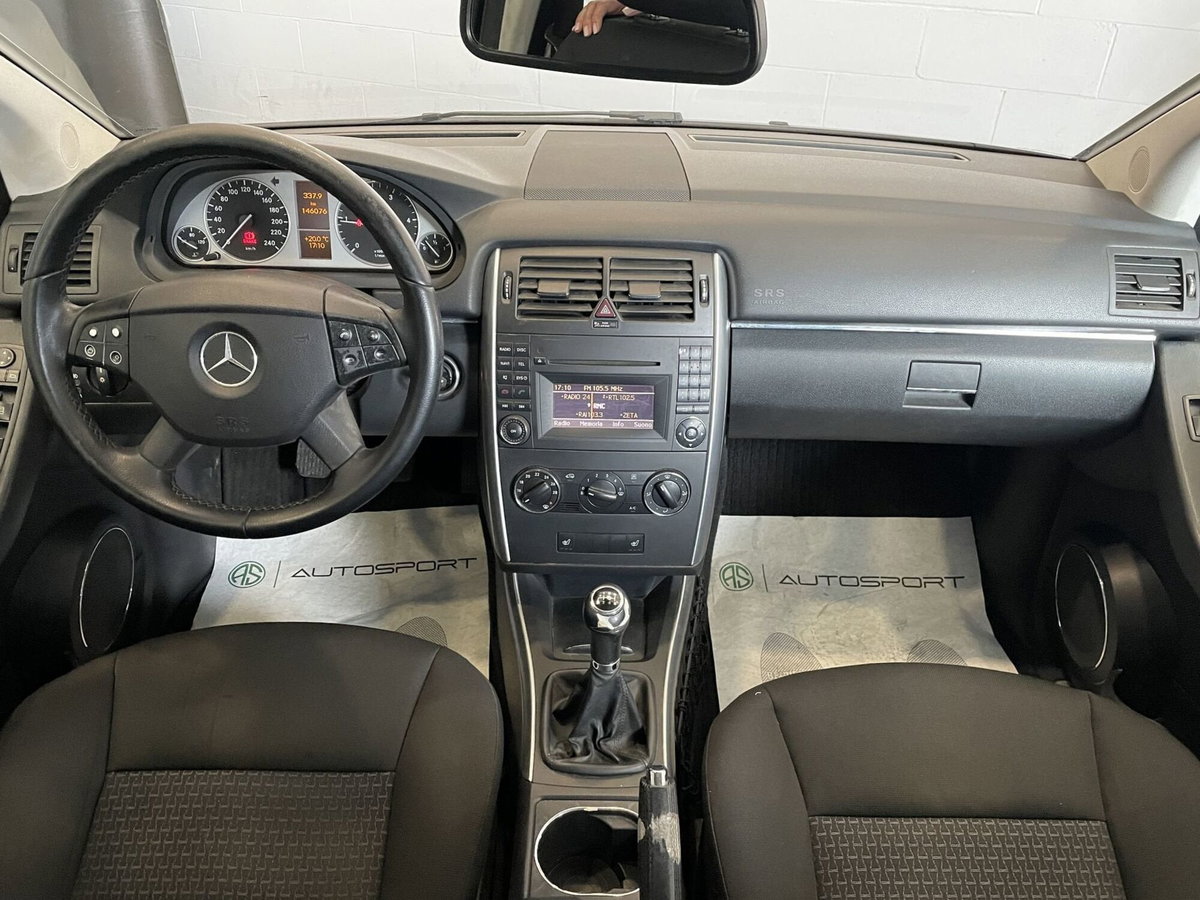 Mercedes-Benz Classe B 200 CDI Executive (11)