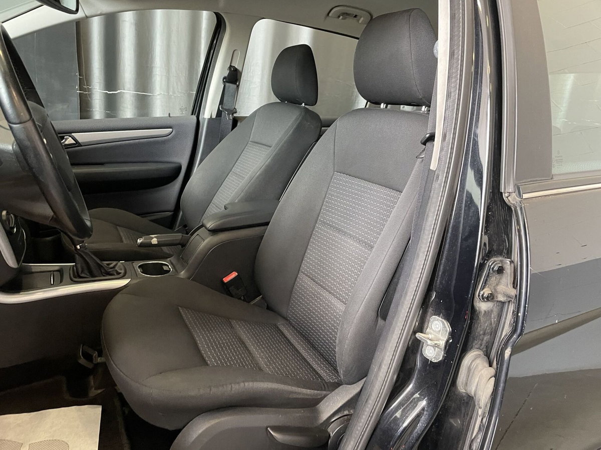 Mercedes-Benz Classe B 200 CDI Executive (8)
