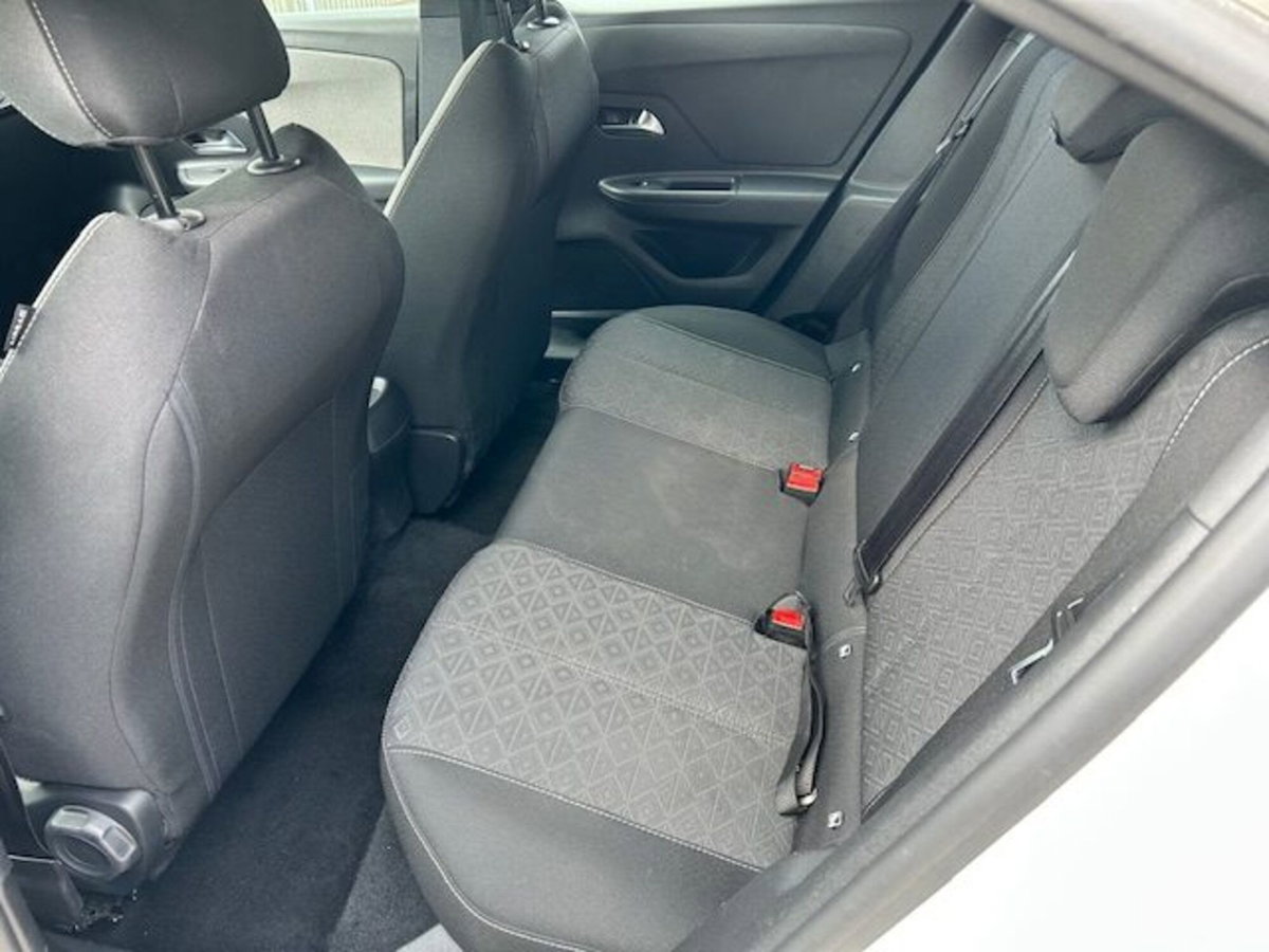 Opel Mokka 1.2 Turbo Edition (8)