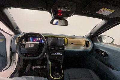 Fiat Grande Panda 1.2 hybrid La Prima 110cv edct (7)