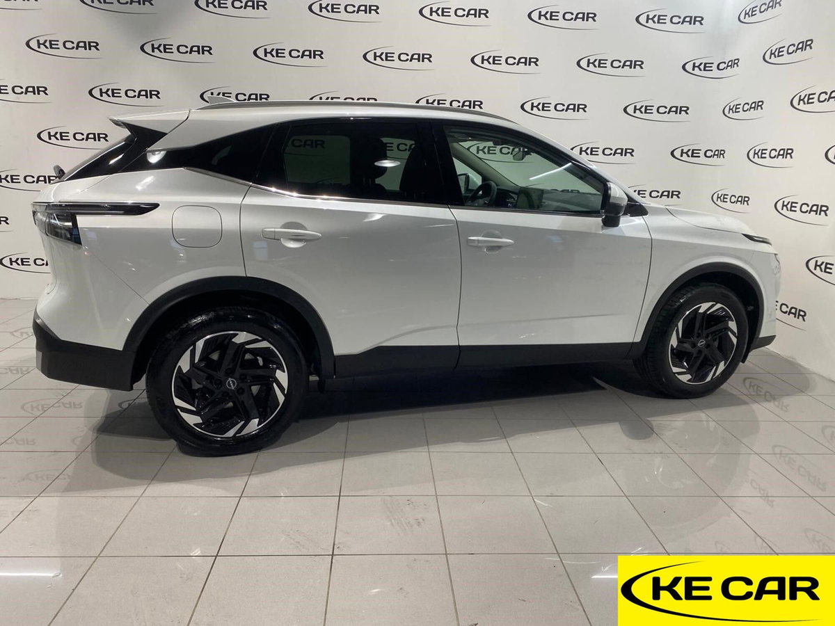 Nissan Qashqai 1.3 mhev N-Connecta 2wd 140cv (18)