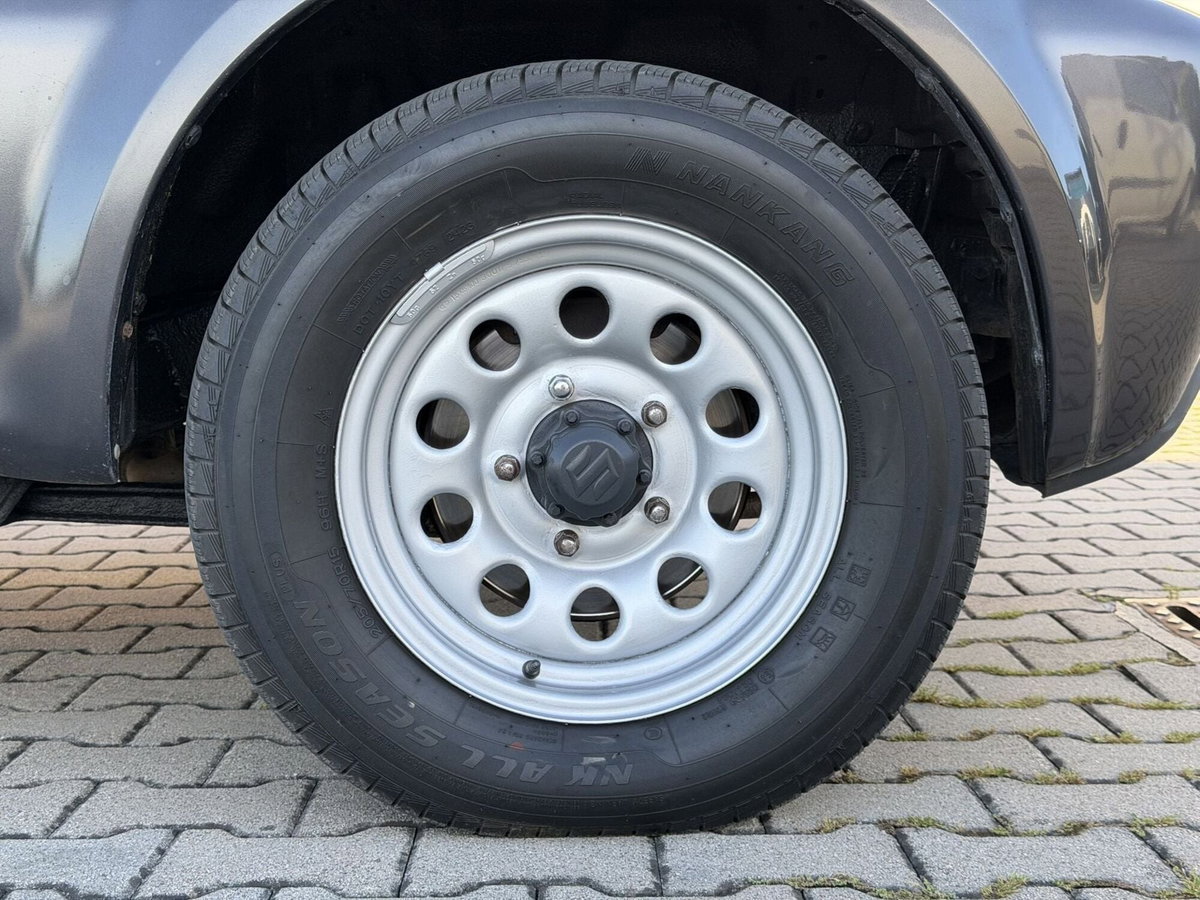 Suzuki Jimny 1.5 DDiS cat 4WD Special (10)