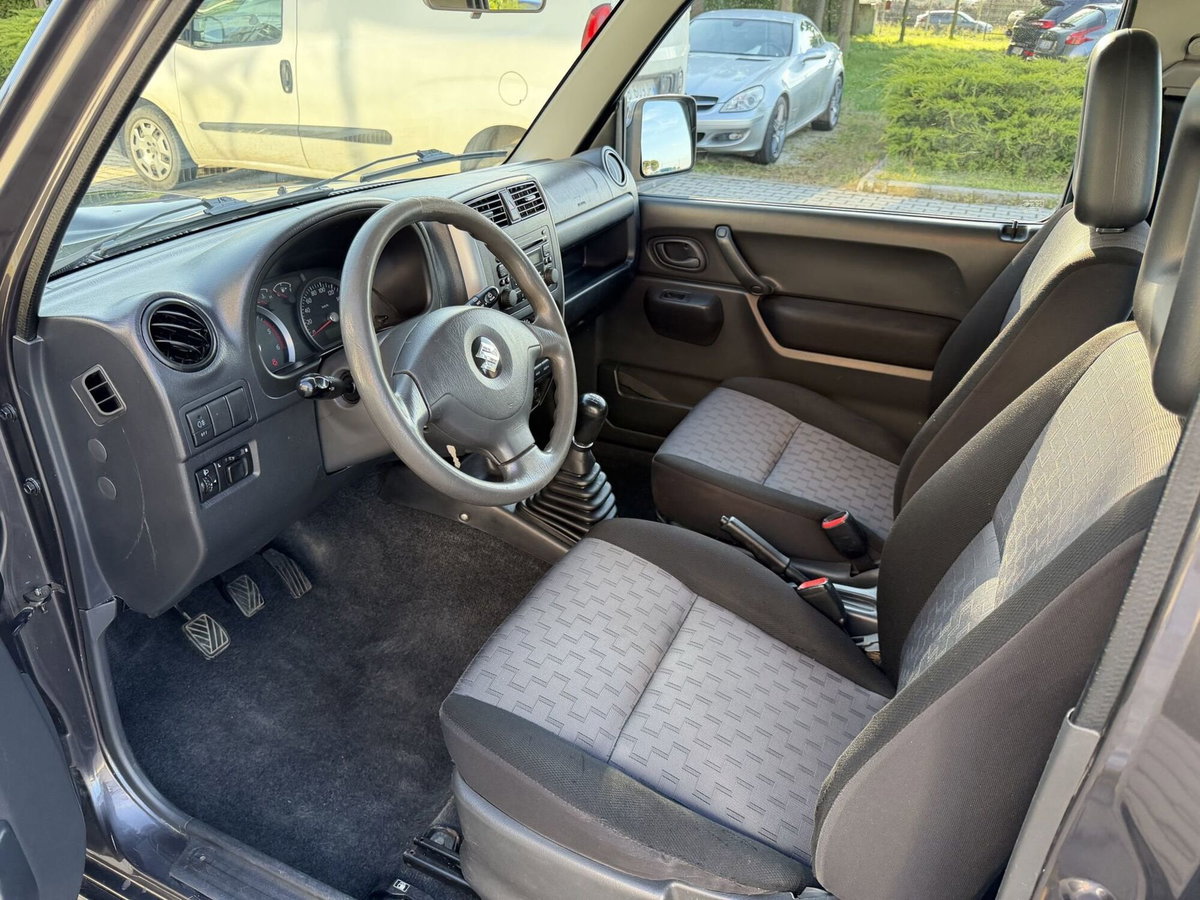 Suzuki Jimny 1.5 DDiS cat 4WD Special (11)