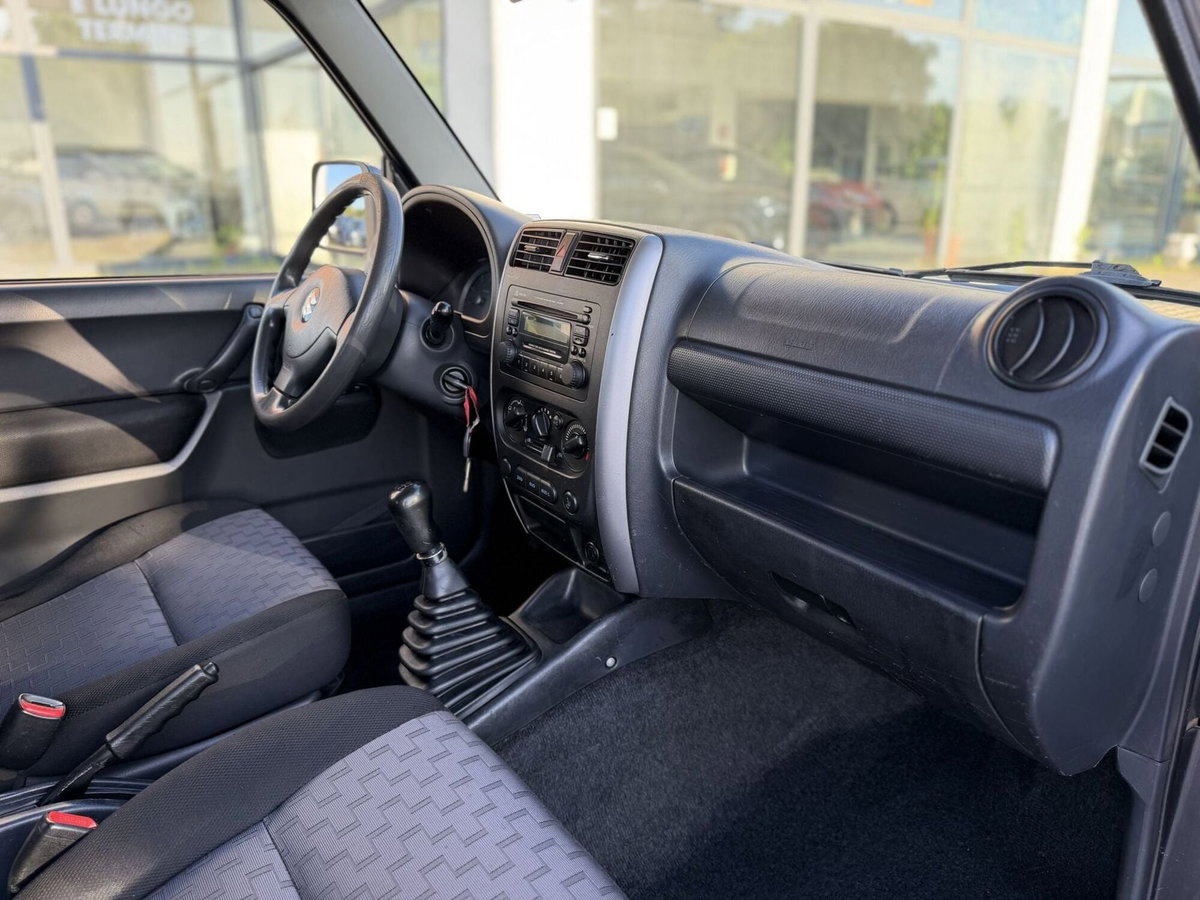 Suzuki Jimny 1.5 DDiS cat 4WD Special (15)