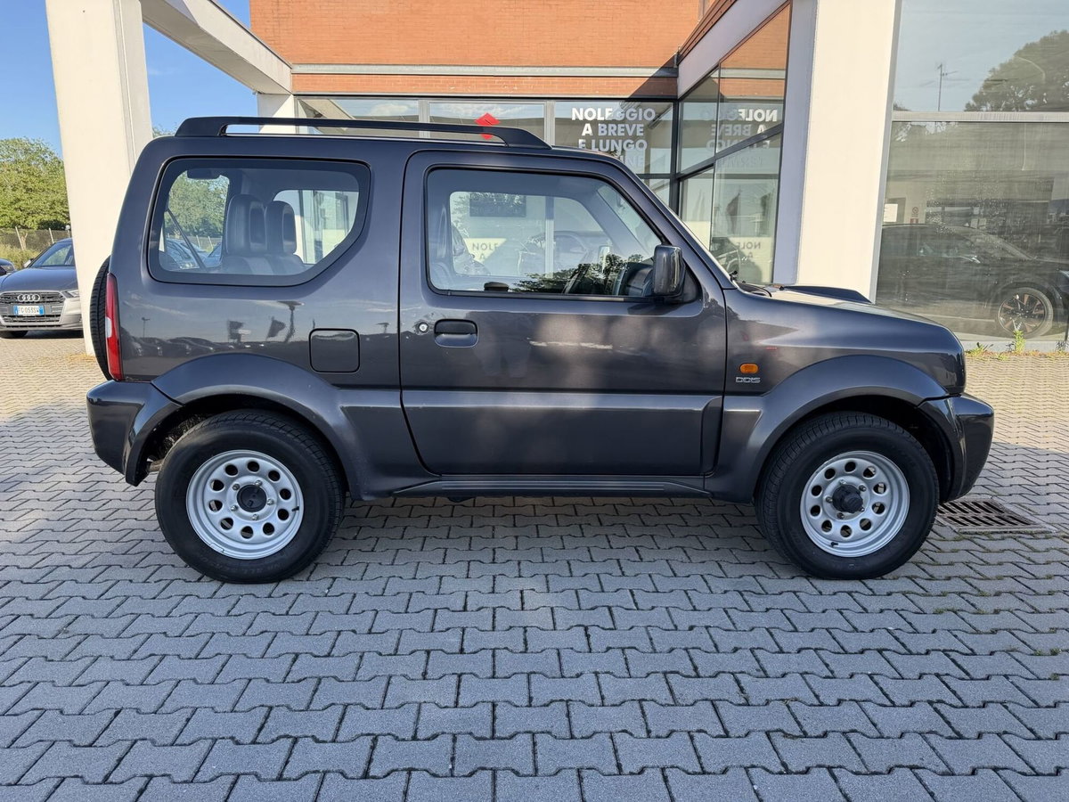 Suzuki Jimny 1.5 DDiS cat 4WD Special (4)