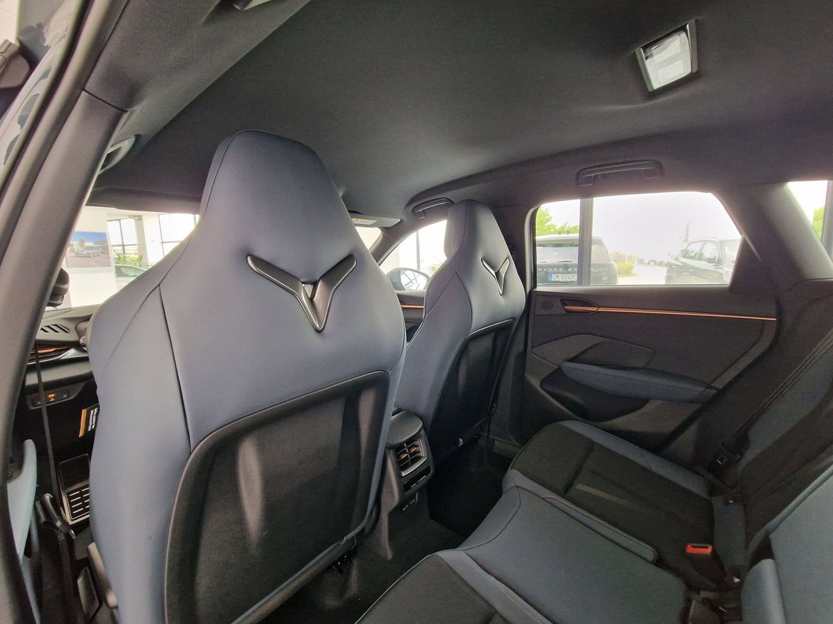 Cupra Terramar 1.5 hybrid 150cv dsg (17)