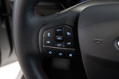 Ford Focus 1.0t ecoboost h ST-Line X 155cv powershift (14)