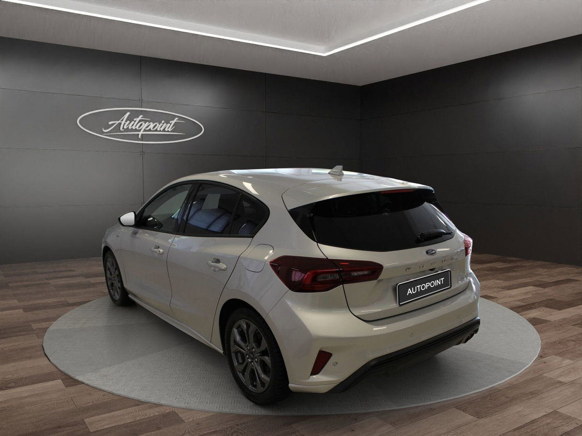 Ford Focus 1.0t ecoboost h ST-Line X 155cv powershift (7)