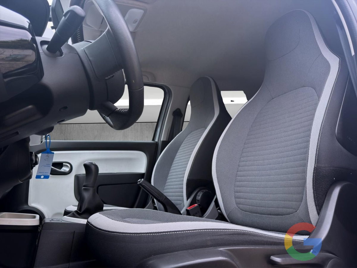 Renault Twingo 1.0 SCe Wave (8)