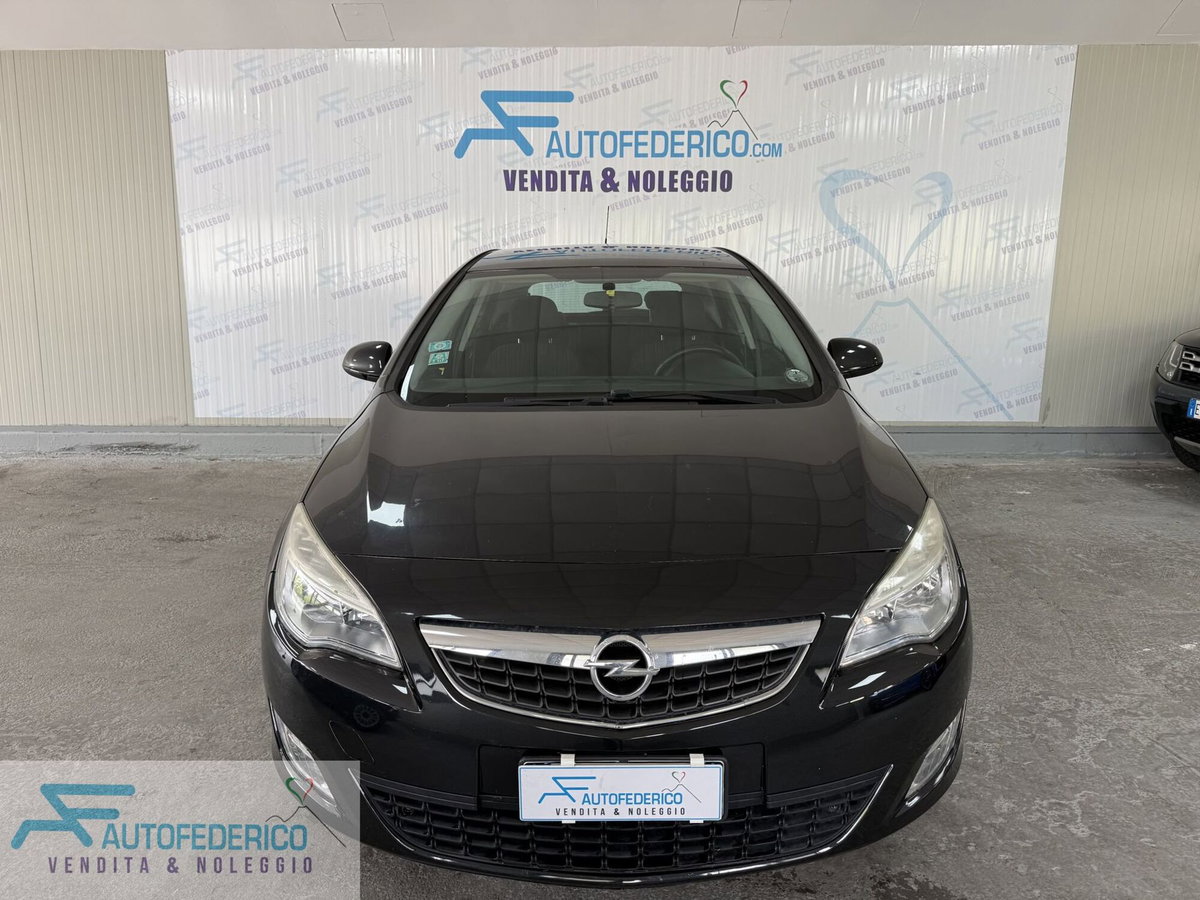 Opel Astra 1.7 CDTI 125CV 5 porte Cosmo (2)