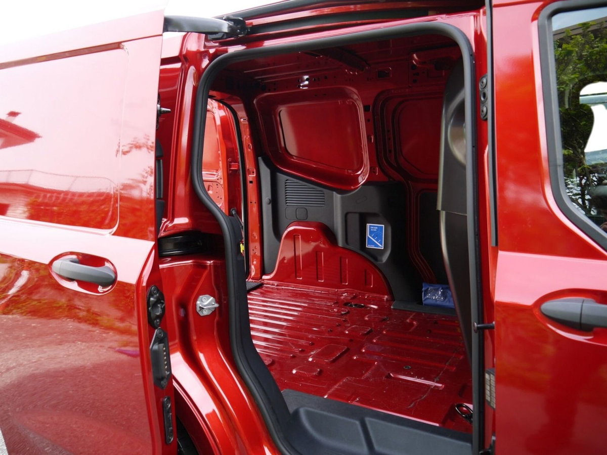 Ford Transit Courier Furgone 1.5 ecoblue 100cv Trend (8)