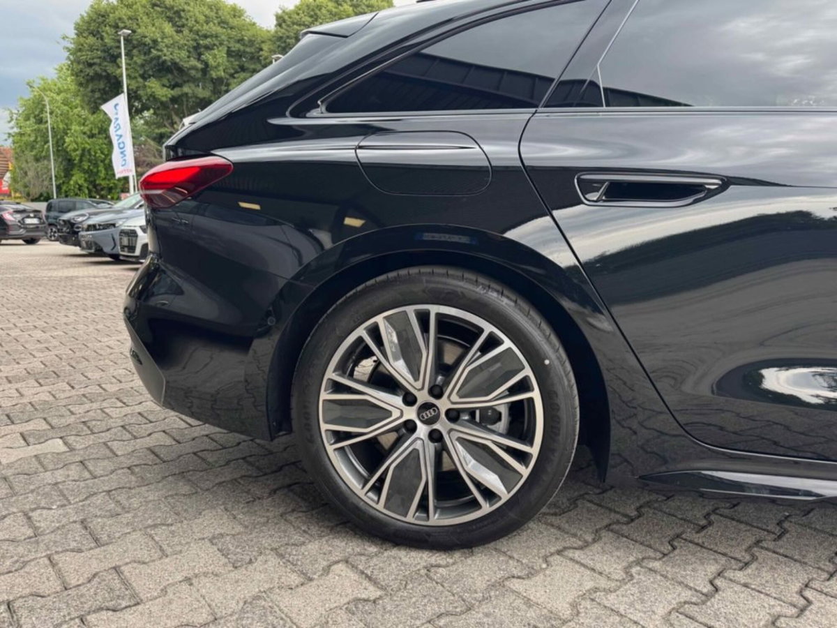 Audi A5 Avant 2.0 tdi mhev+ S line edition 204cv s-tronic (11)
